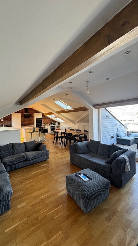 Room Welmar Mews in Greater London