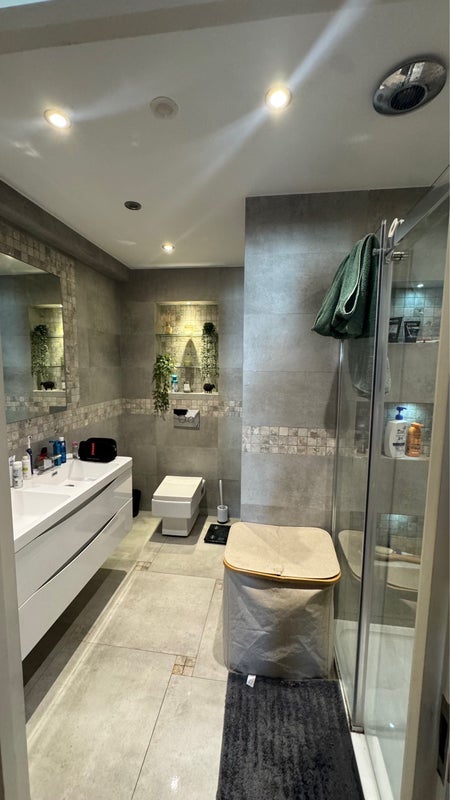 Room Welmar Mews in Greater London
