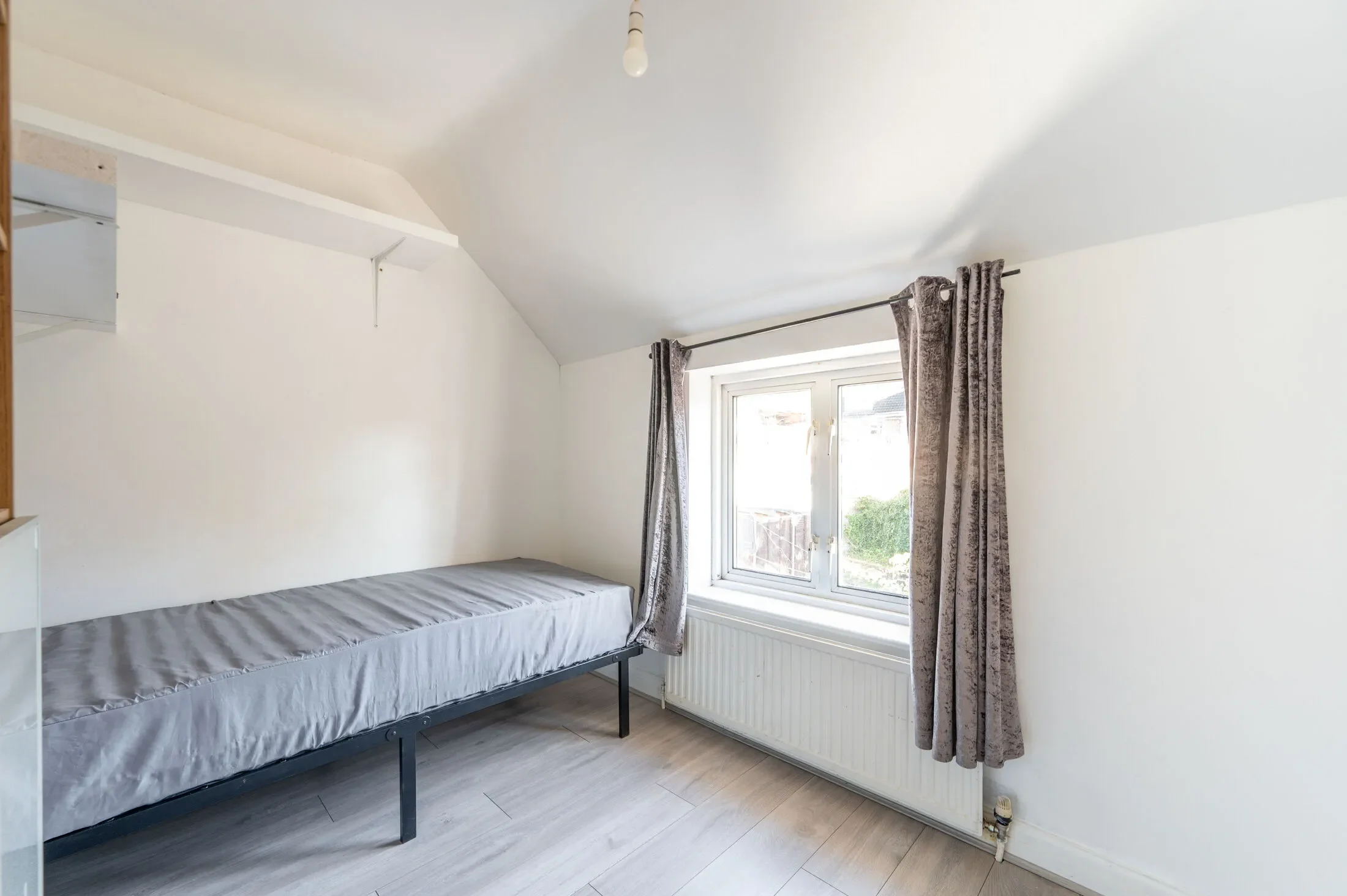 House Abbey Avenue in Greater London