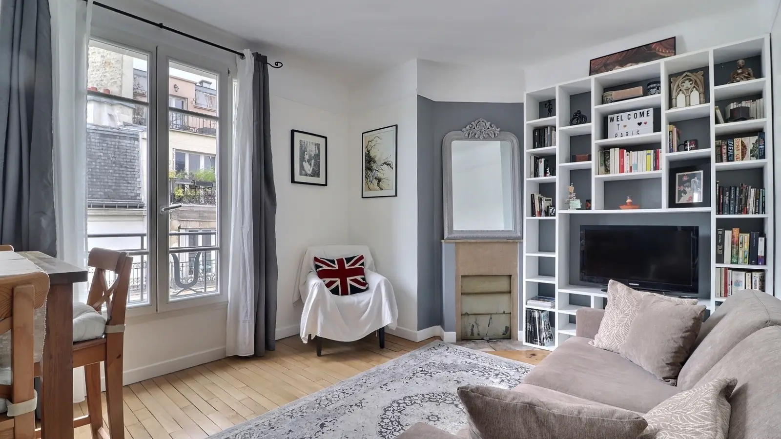 Flat Rue Vauvenargues in Paris