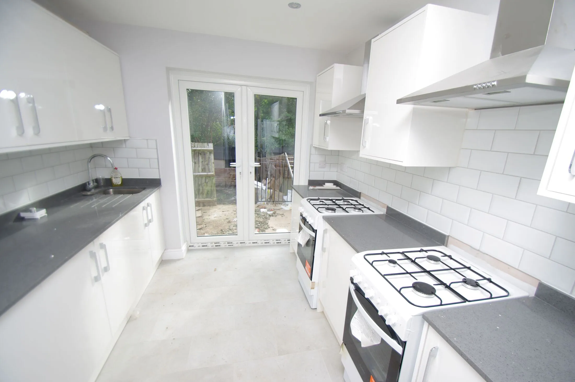 Room Gladstone Road in Watford