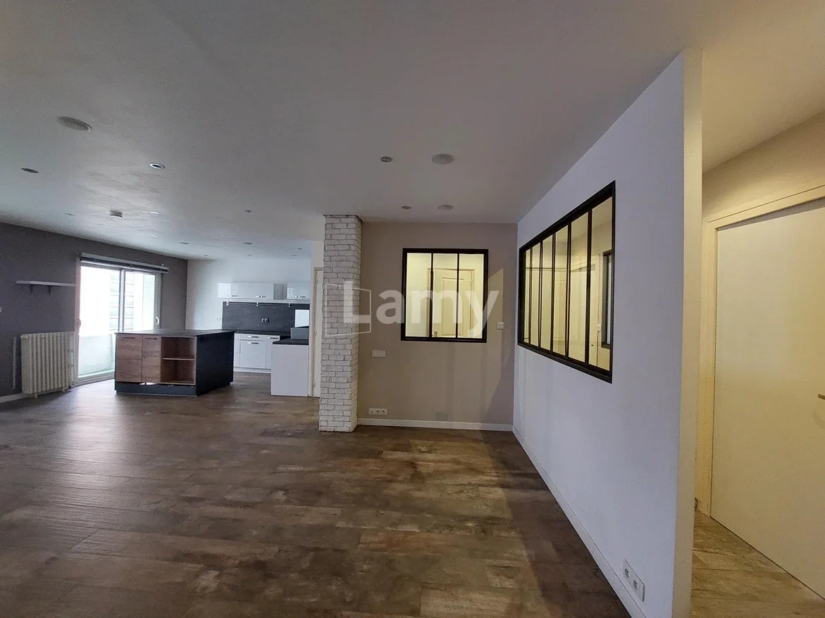 Flat Rue Condorcet in Grenoble
