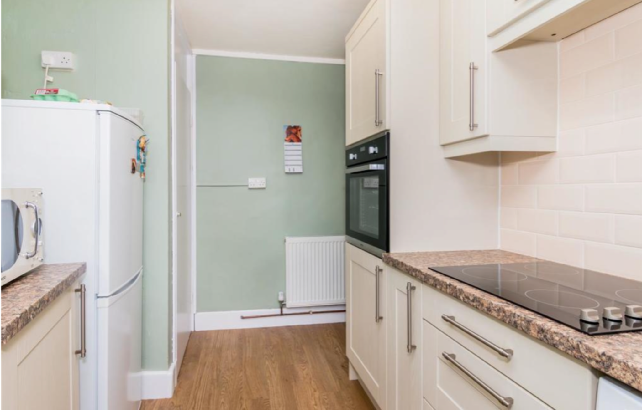 Flat Merridale Court in Wolverhampton