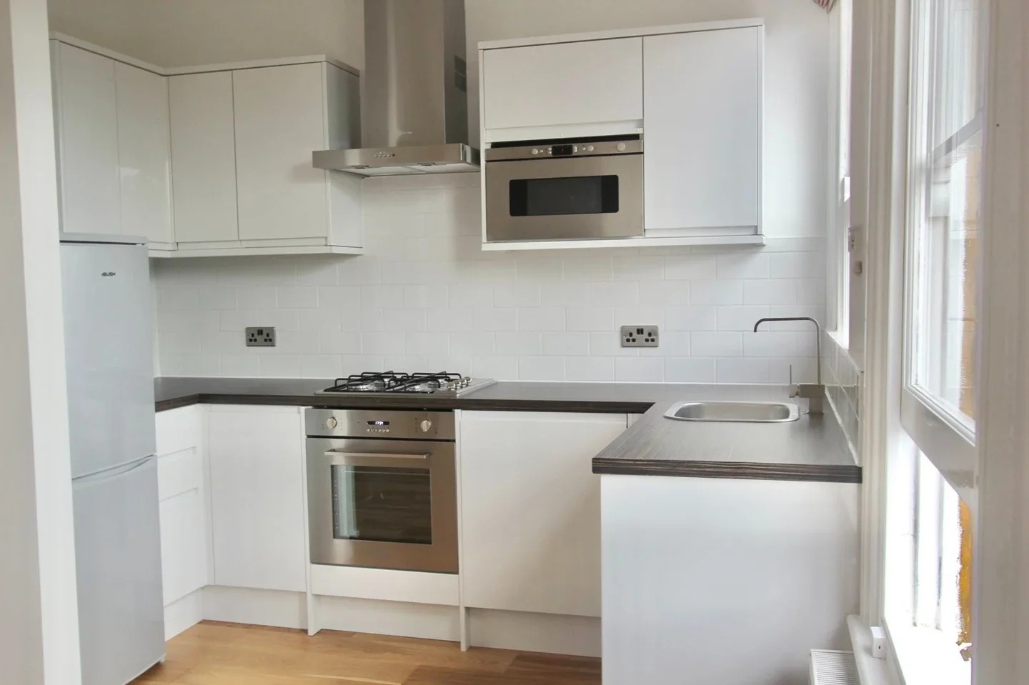 Flat Thurlow Hill in Greater London