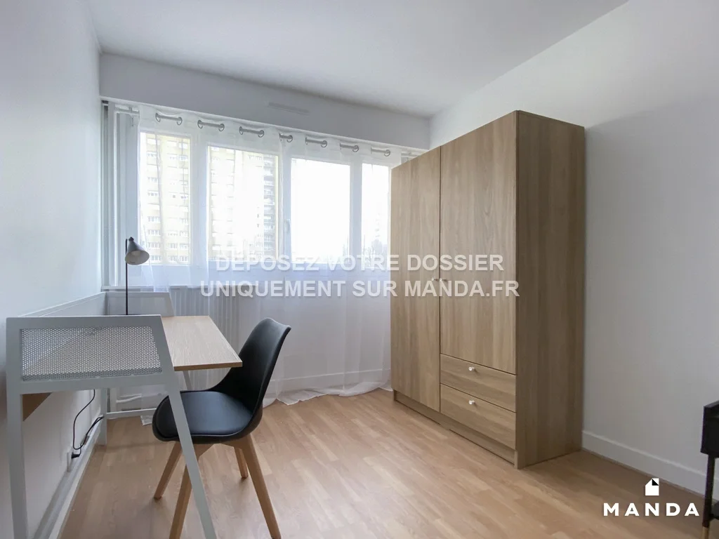Chambre Rue Jean de La Fontaine à Argenteuil