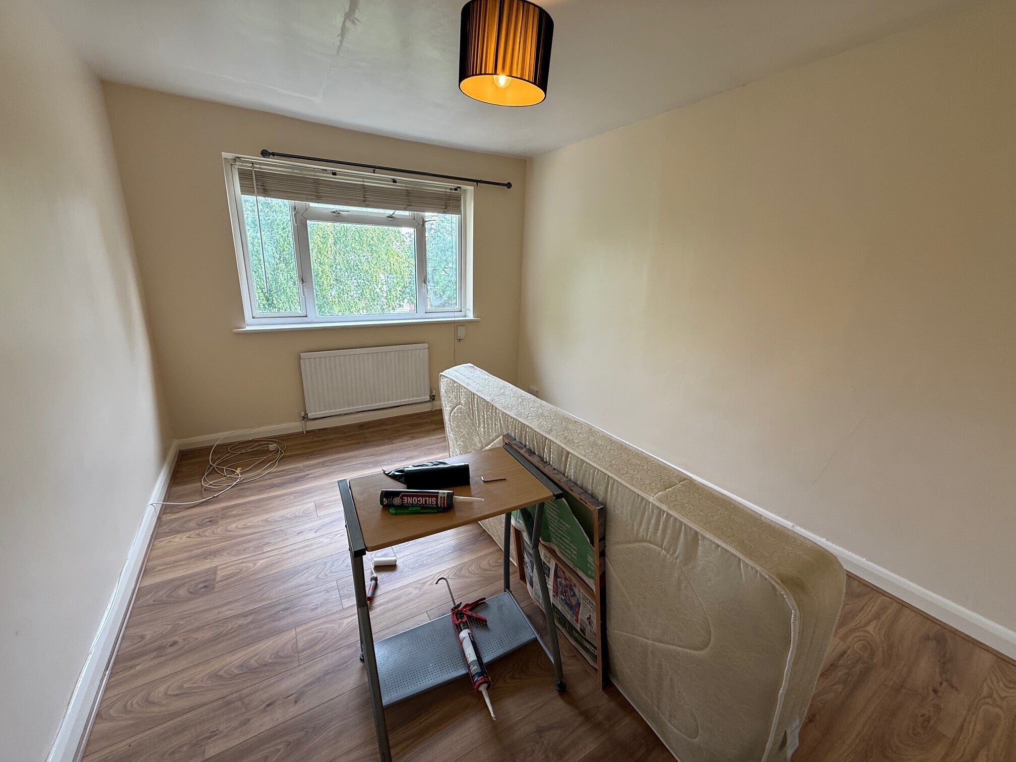 Flat Windsor Crescent in Northampton