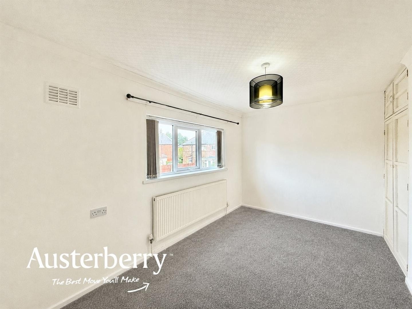 House Finstock Avenue in Stoke-on-Trent
