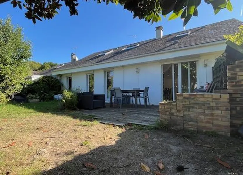 Maison Allée Pierre de Ronsard à Évry-Courcouronnes