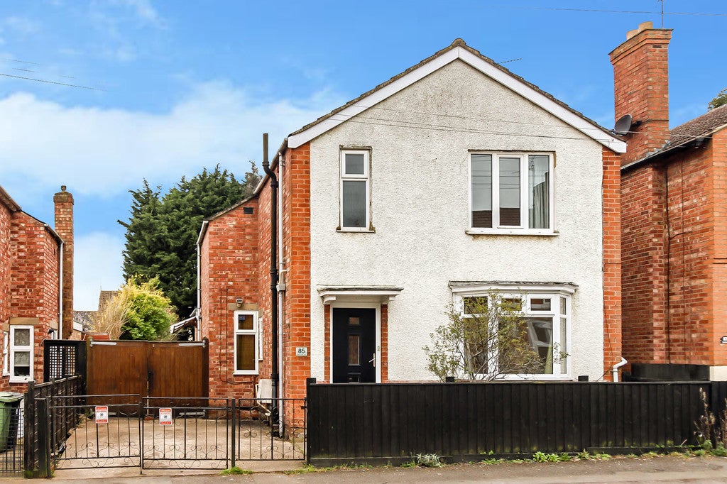 House Melton Road North in Wellingborough