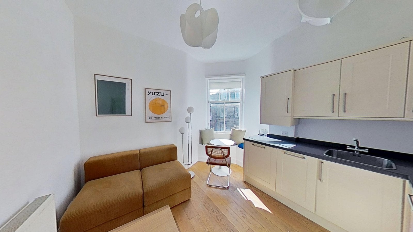 Flat Buccleuch Street in City of Edinburgh