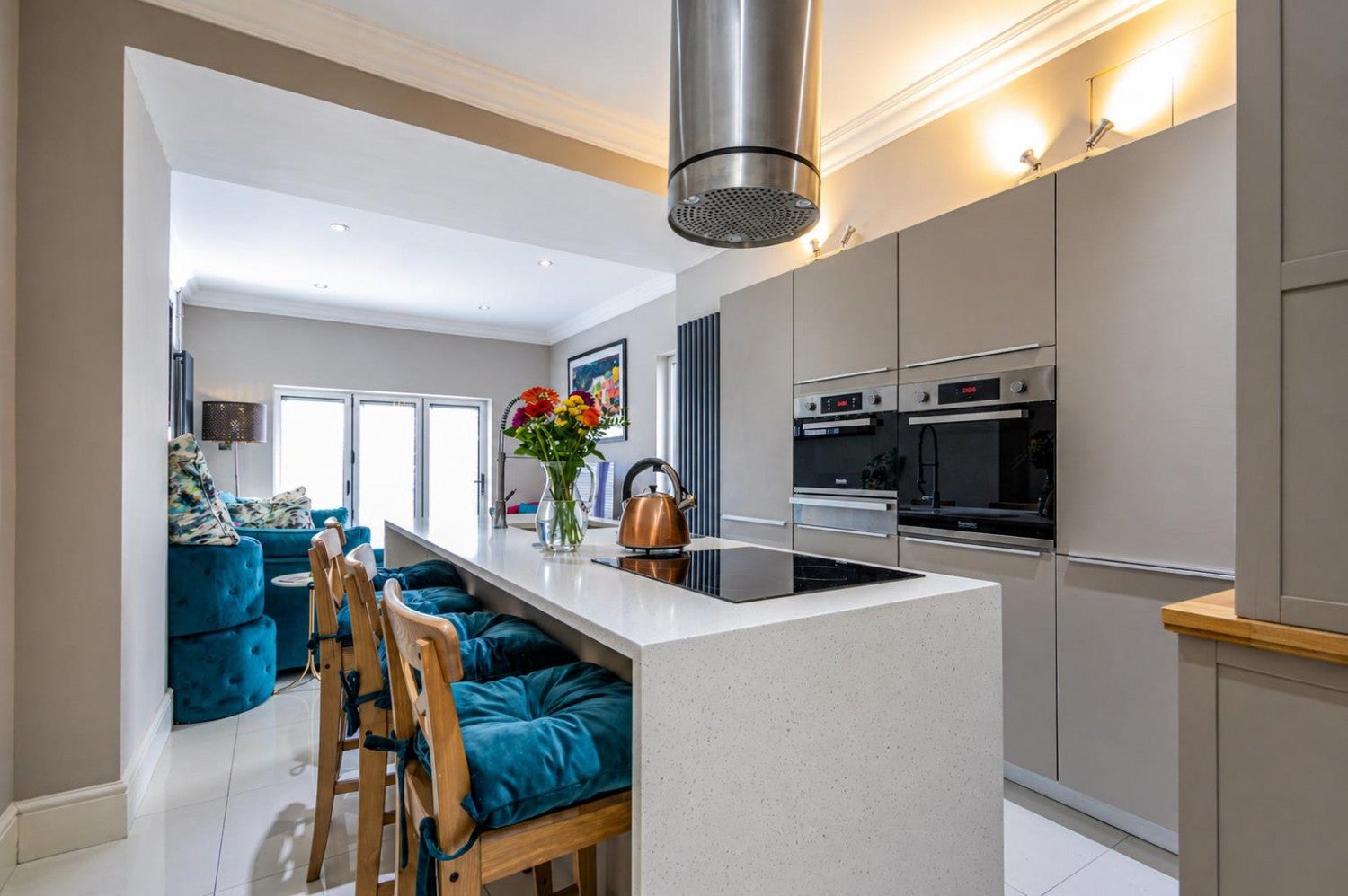 Flat Plasturton Avenue in Cardiff