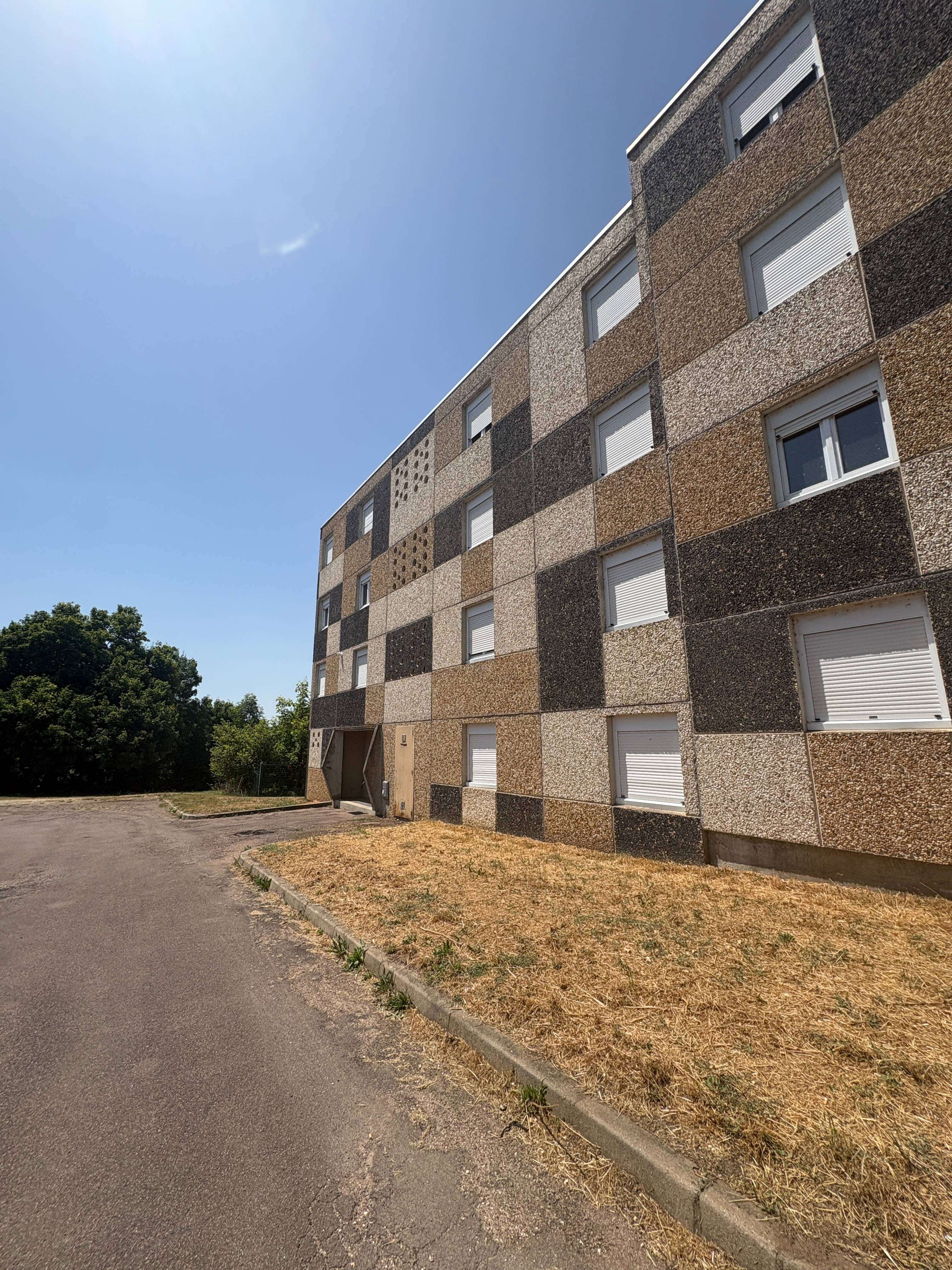 Appartement Résidence Charles Cassiat à Entrains-sur-Nohain
