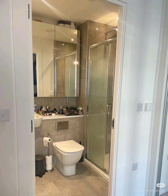Room Silley Weir Promenade in Greater London
