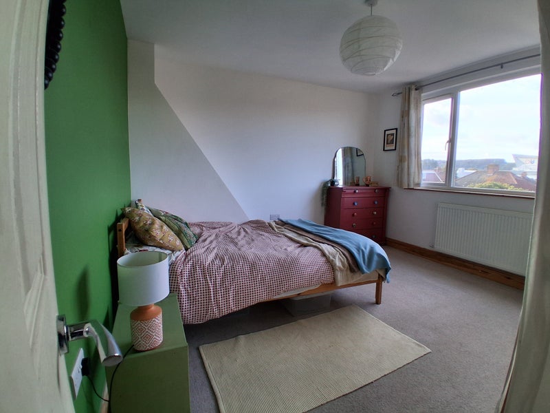 Room Irby Road in Bristol