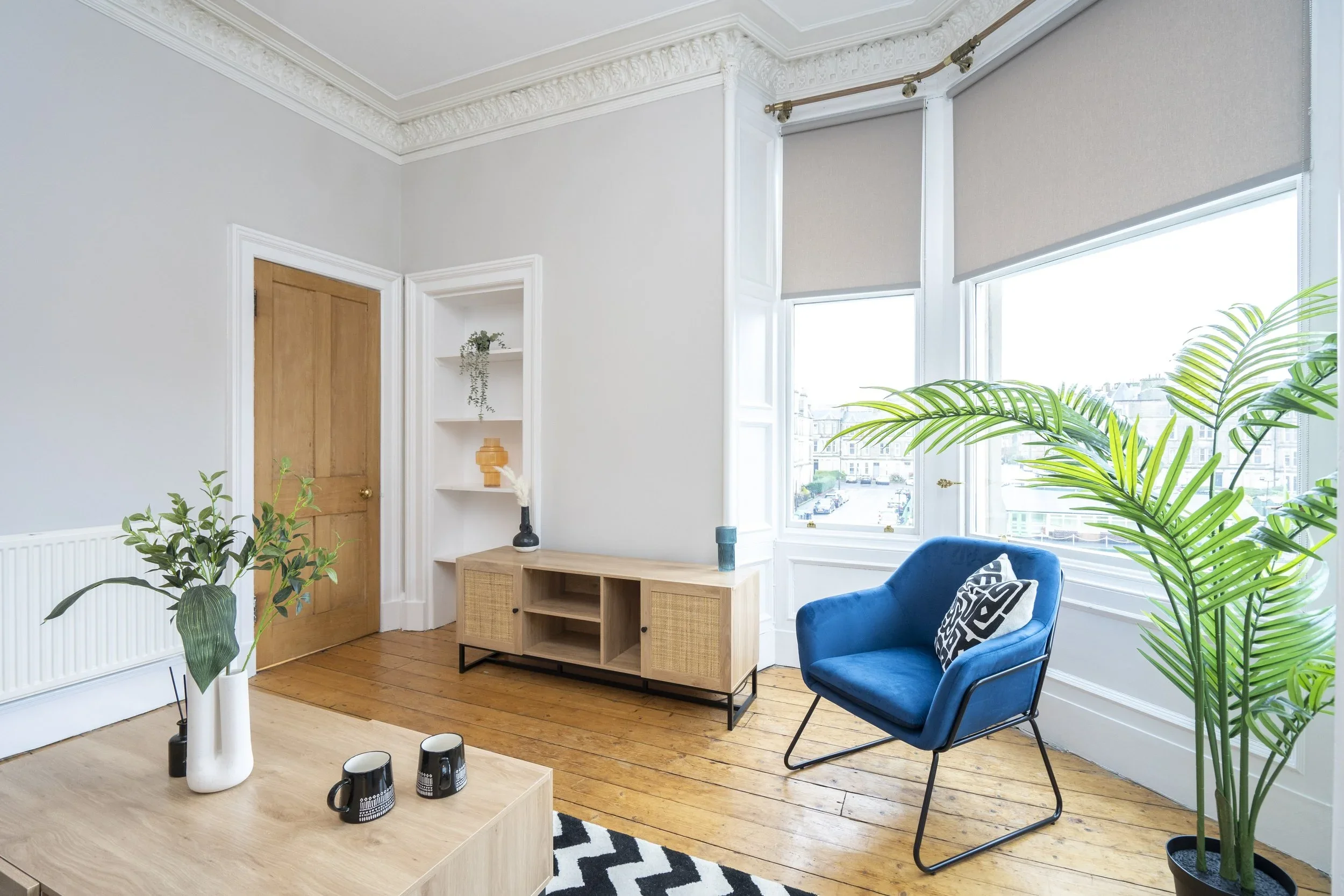 Flat Comely Bank Avenue in City of Edinburgh