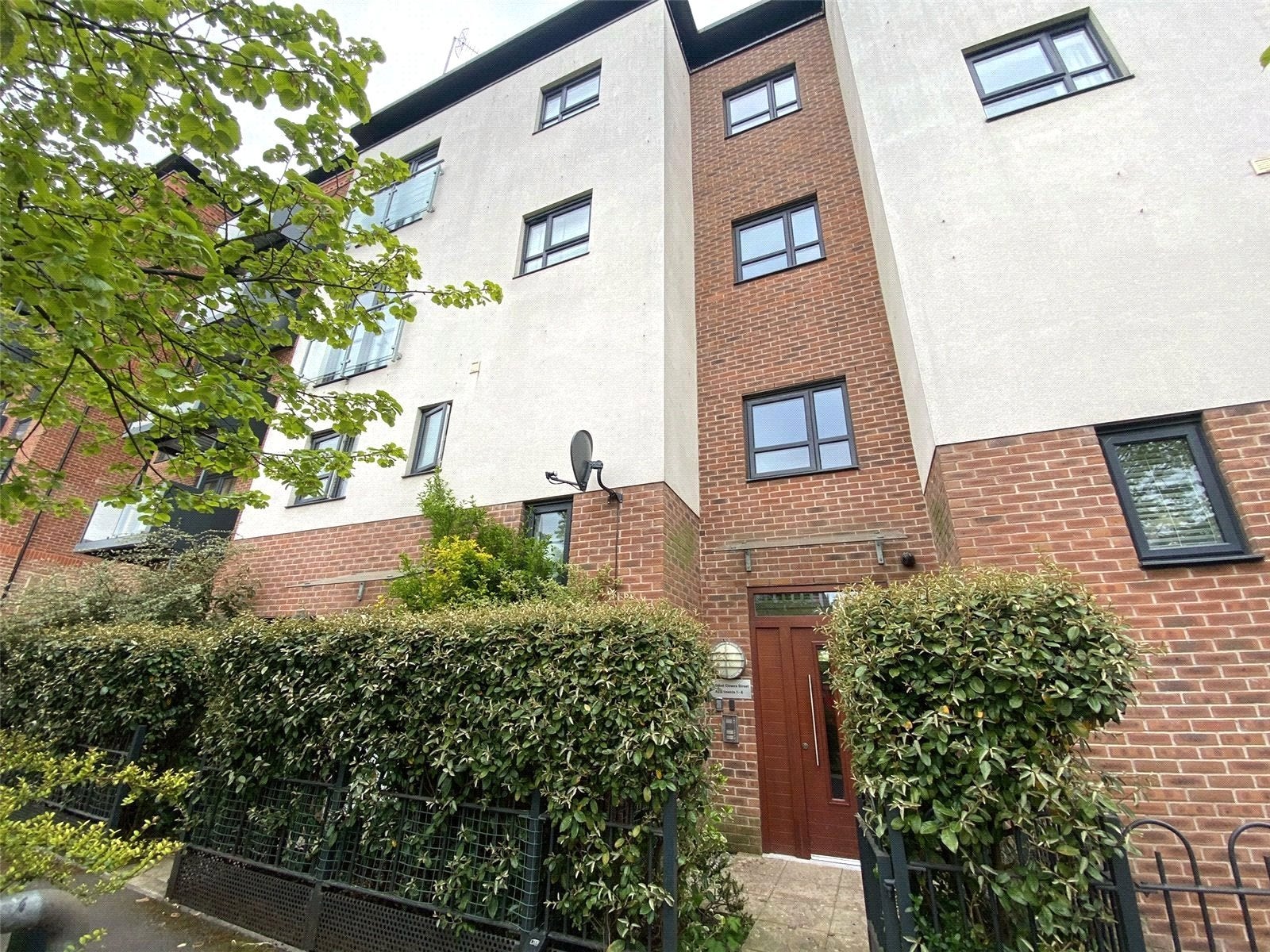 Flat Clarence Street in Salford