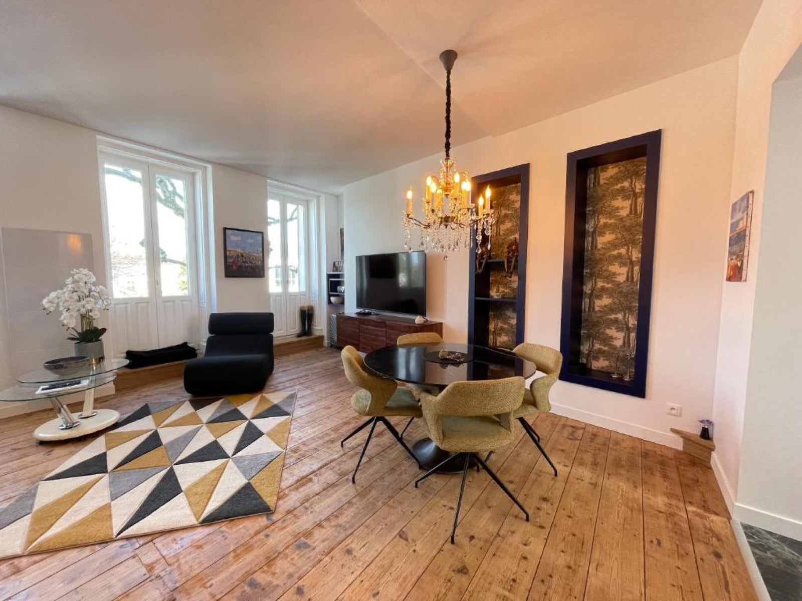 Flat Cours National Michel Baron in Saintes