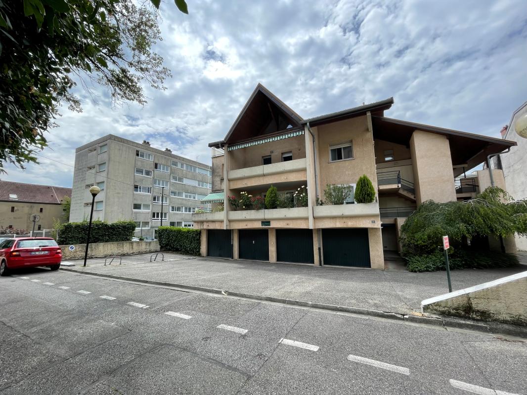 Appartement Avenue d'Alsace-Lorraine à Aix-les-Bains