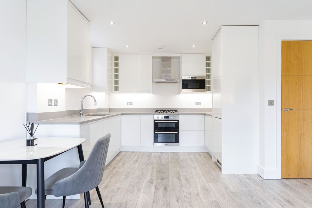 Flat South Park Hill Road in Greater London