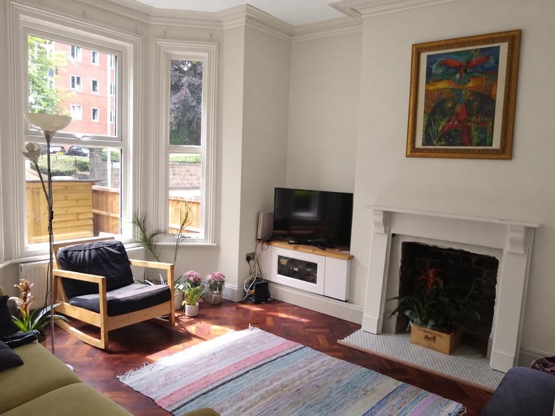 Room Meanwood Road in Leeds