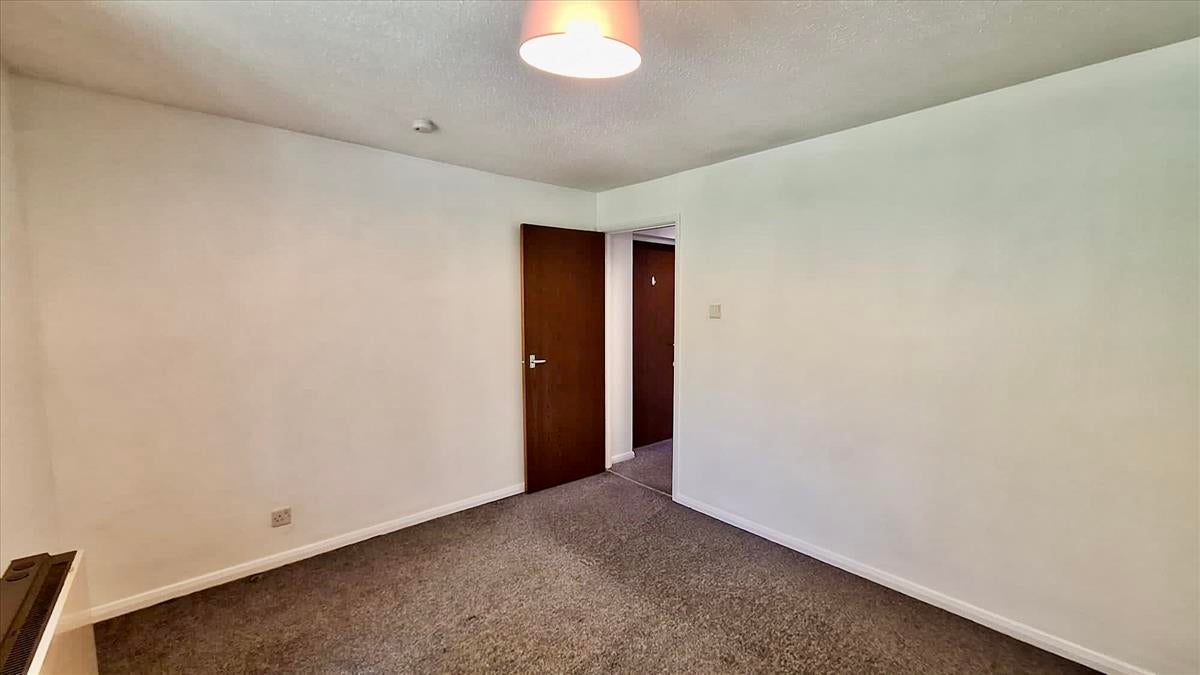 Flat Golf View in Ingol and Tanterton