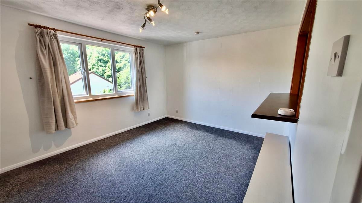 Flat Golf View in Ingol and Tanterton