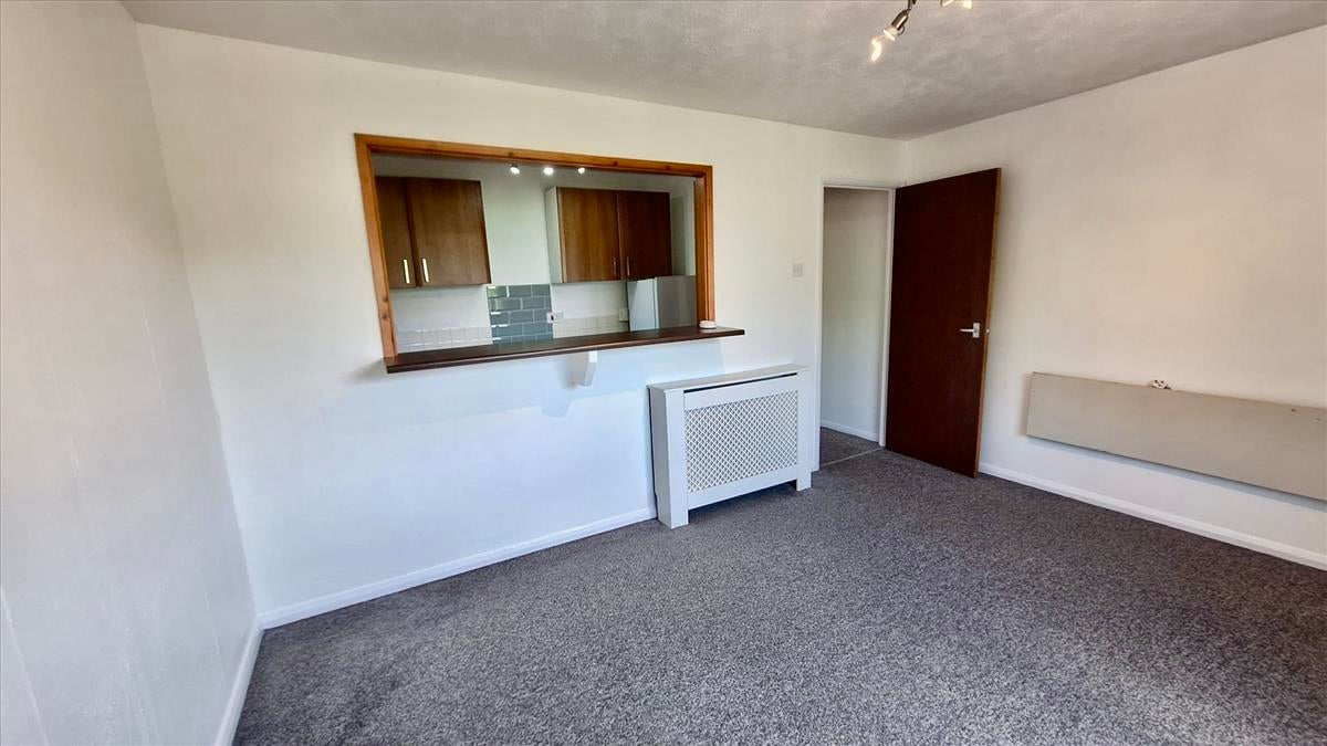 Flat Golf View in Ingol and Tanterton