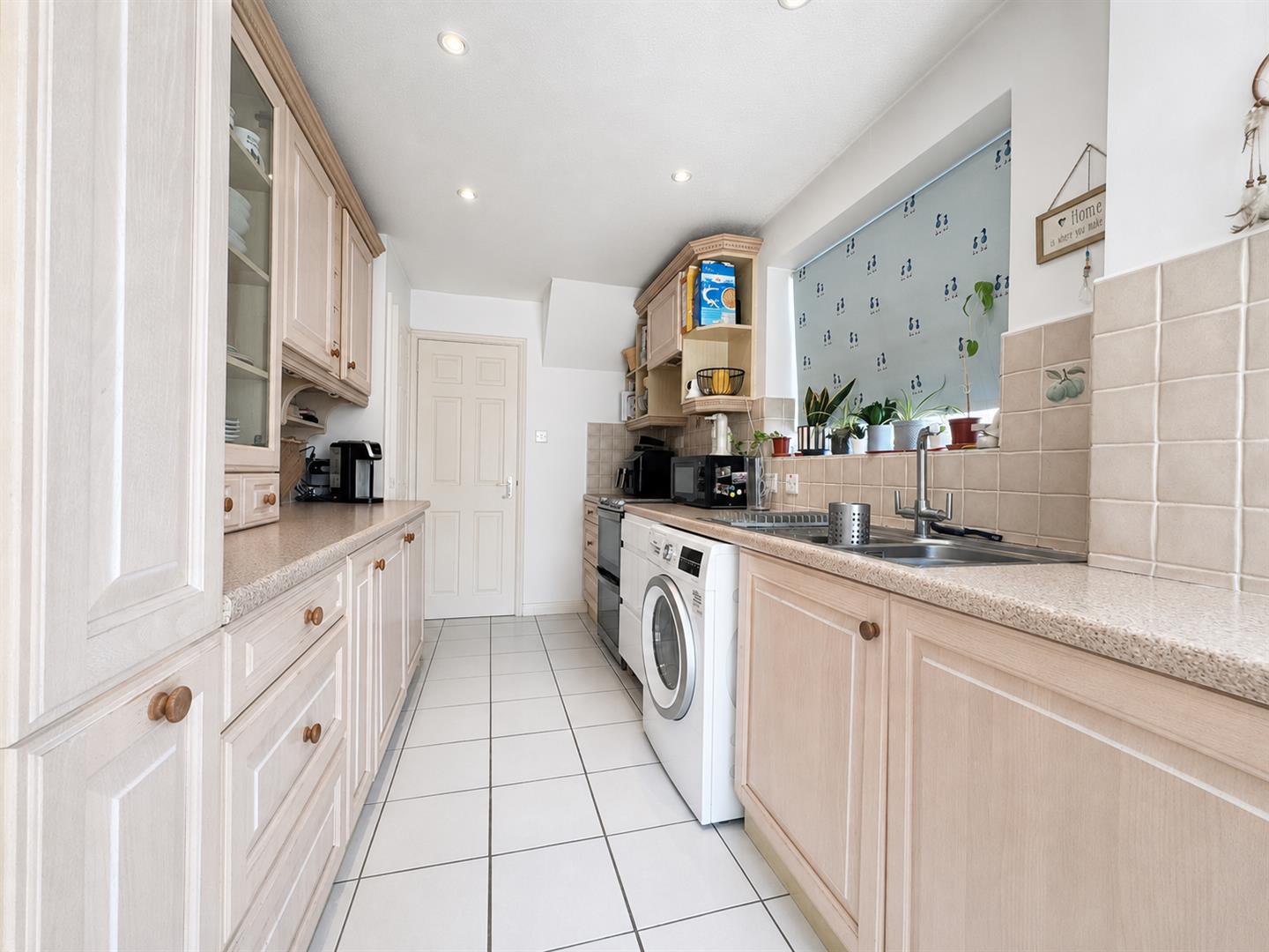 House Lennox Close in Gosport