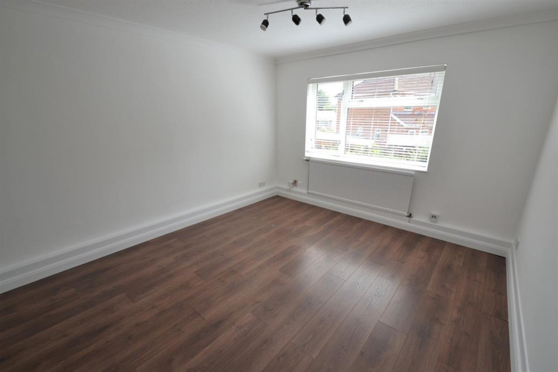 Flat Torquay Crescent in Stevenage