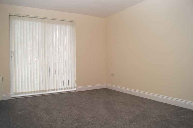 Flat London Road in Waterlooville