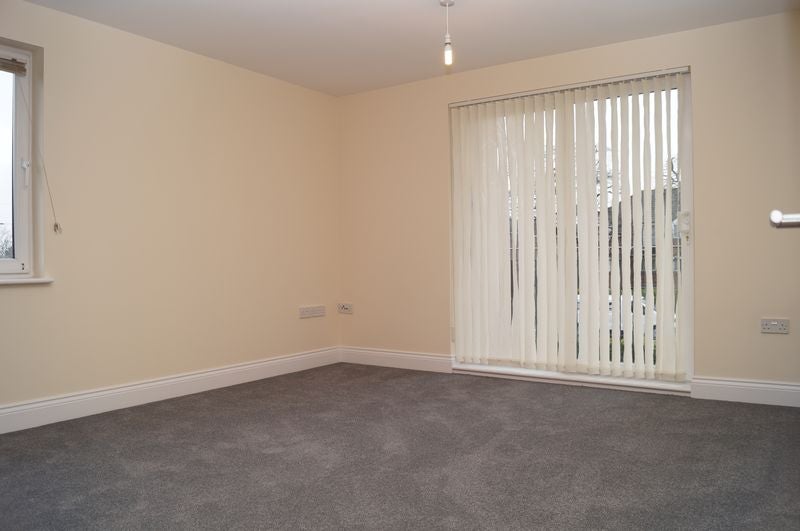 Flat London Road in Waterlooville