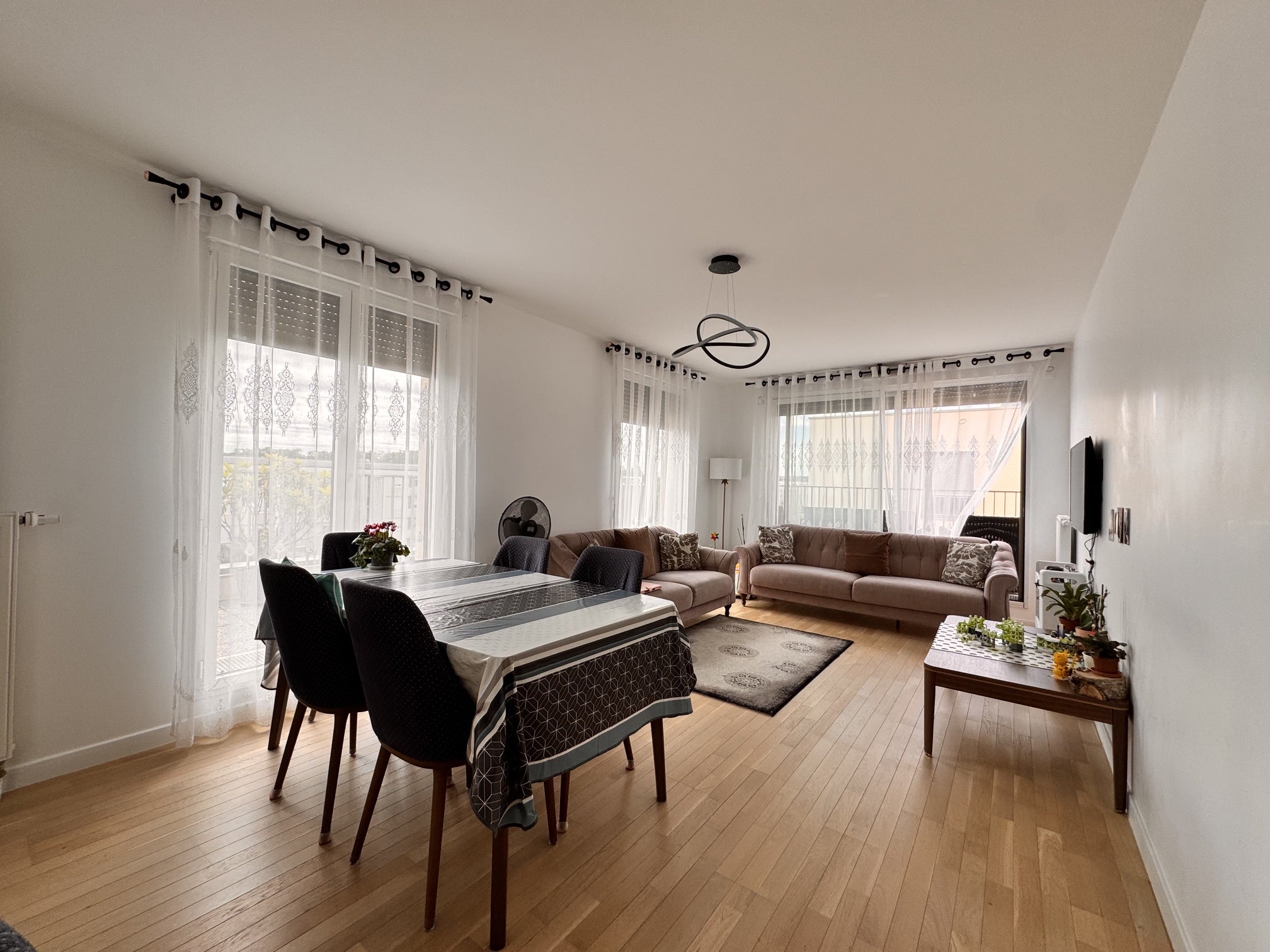 Flat Avenue Winchester in Saint-Germain-en-Laye