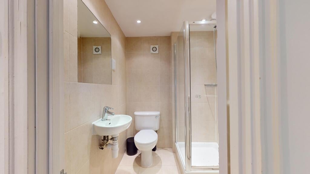 Flat Fulham Road in Greater London