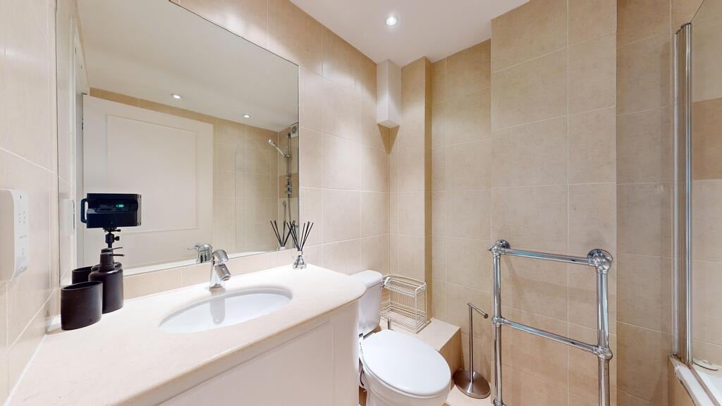 Flat Fulham Road in Greater London