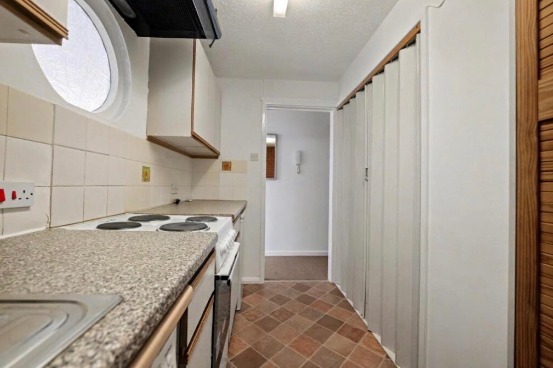 Flat Ravensthorpe Drive in Charnwood