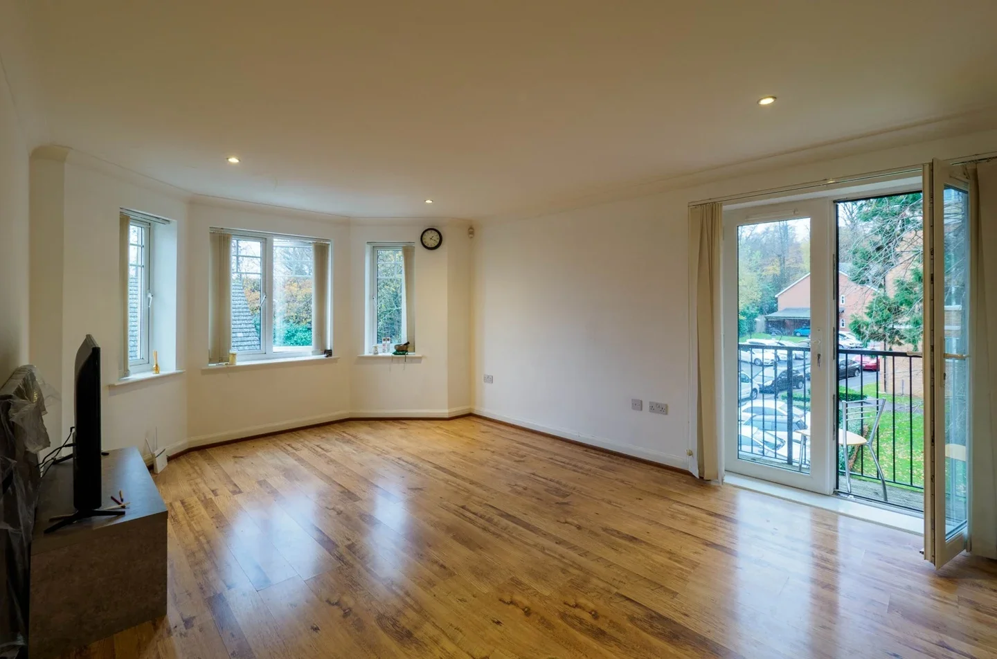 Flat Brightwen Grove in Greater London