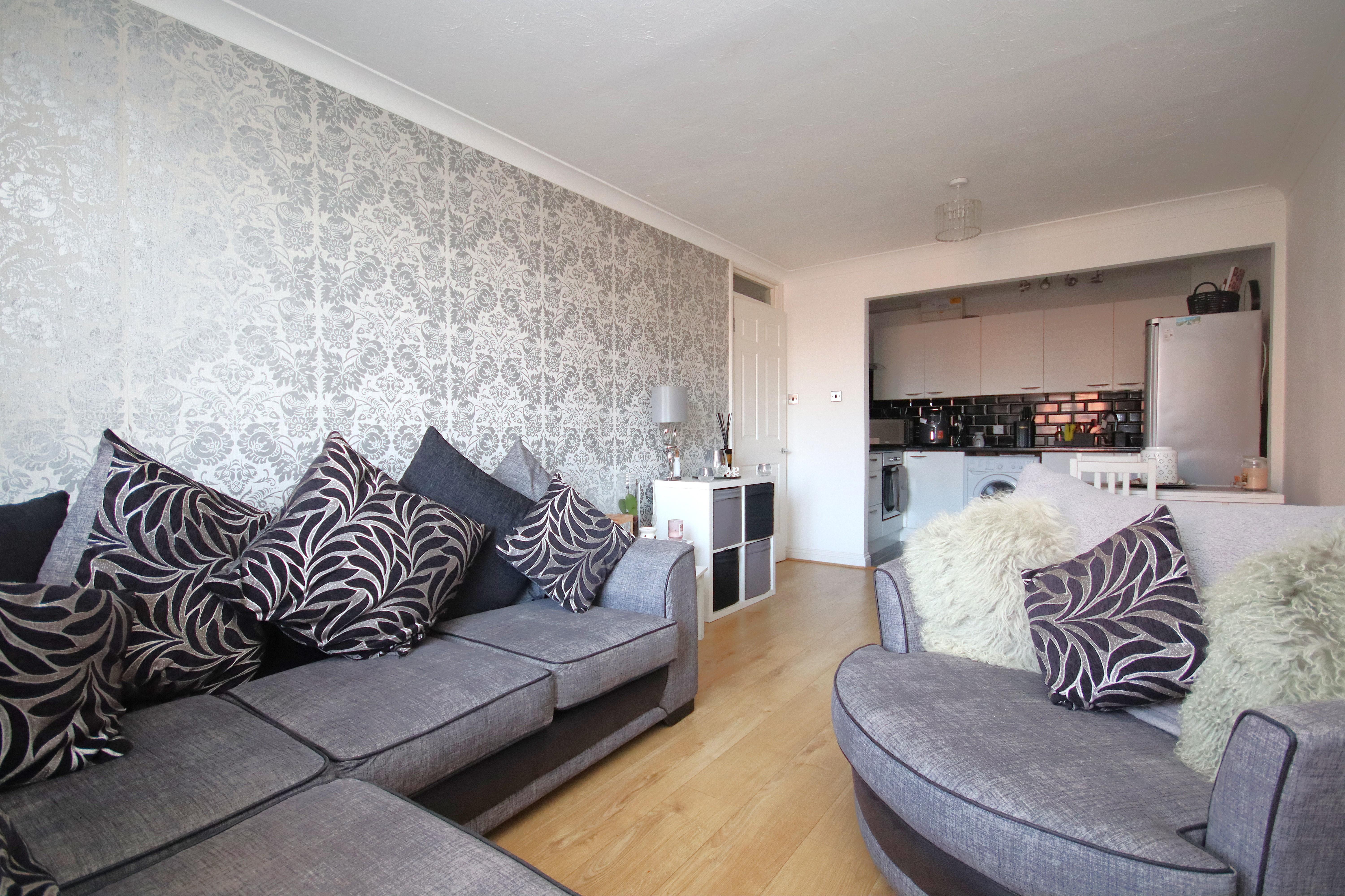 Flat Rectory Road in Rushden