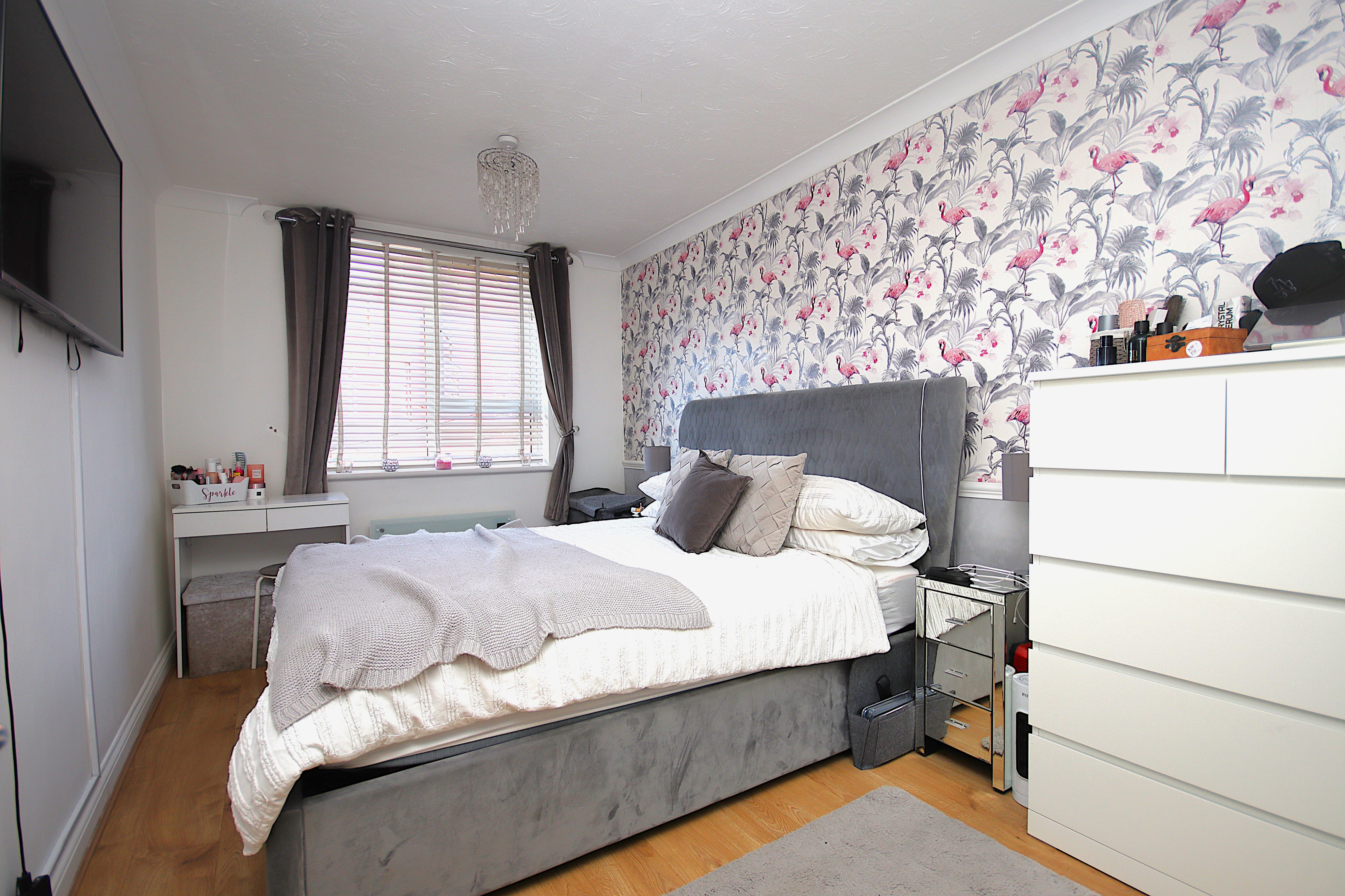 Flat Rectory Road in Rushden