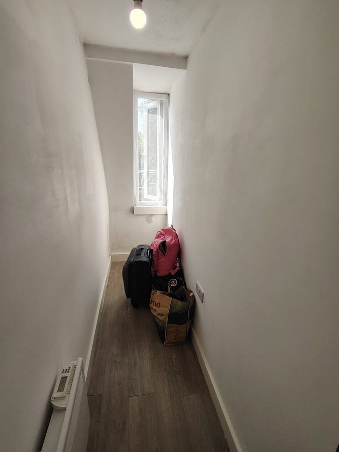 Flat Lewisham Way in Greater London