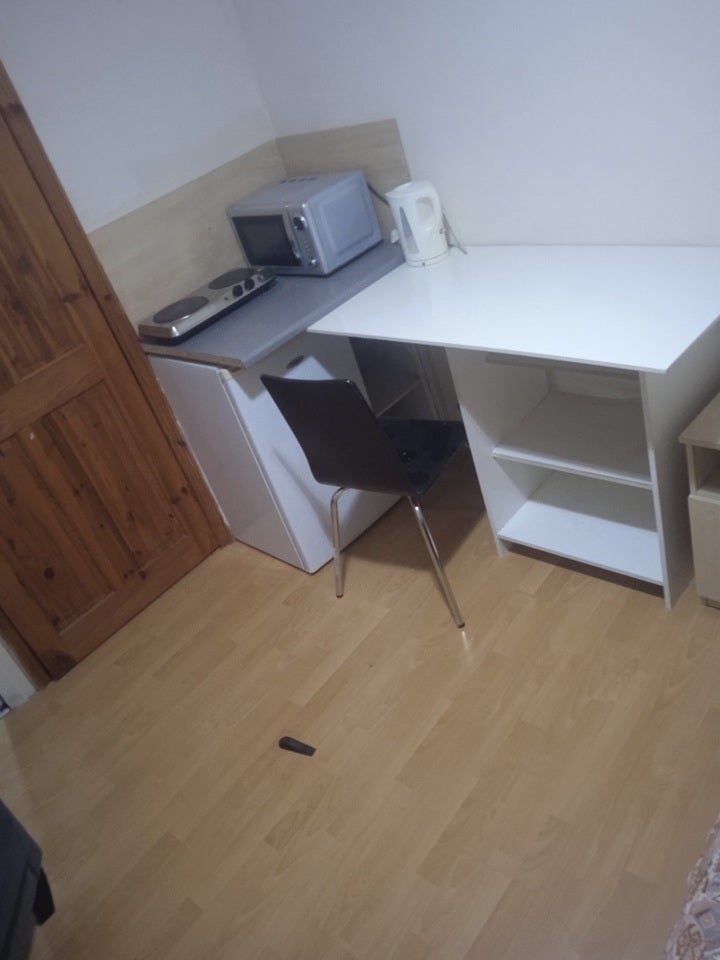 House Ajax Avenue in Greater London