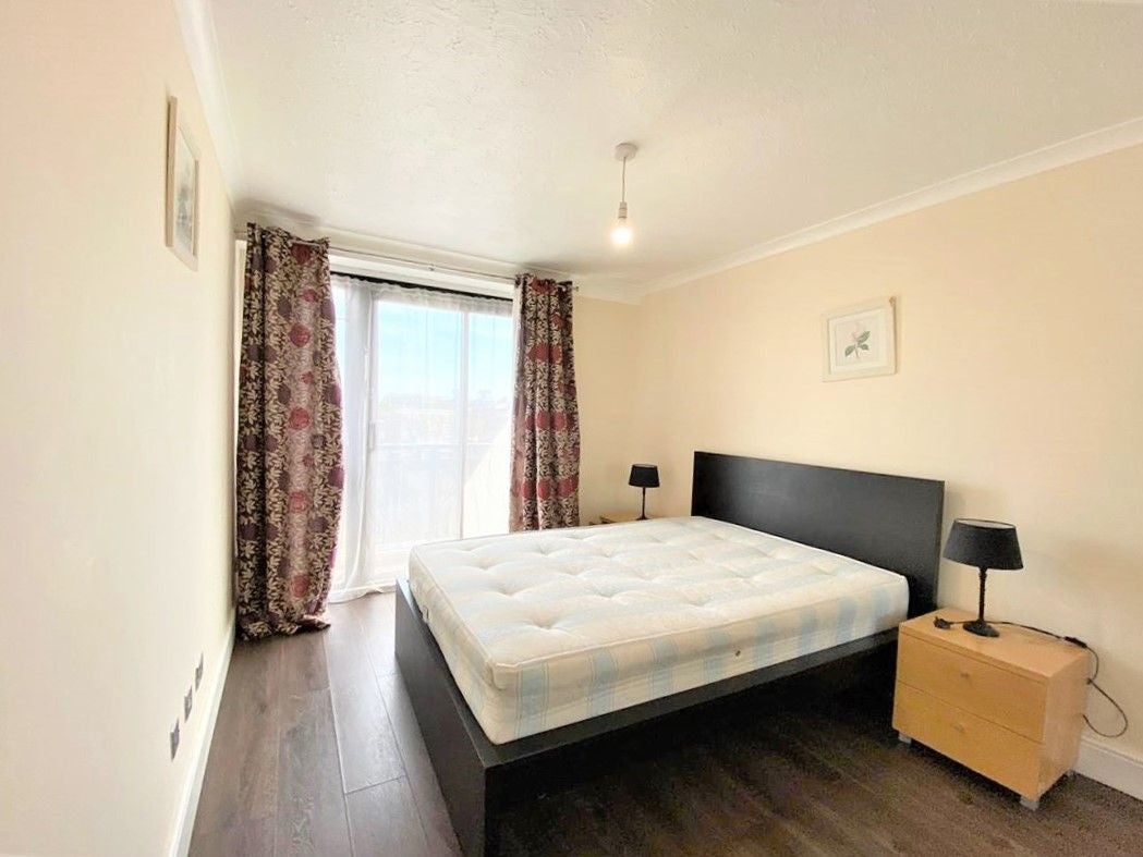 Flat Cromwell Road in Greater London