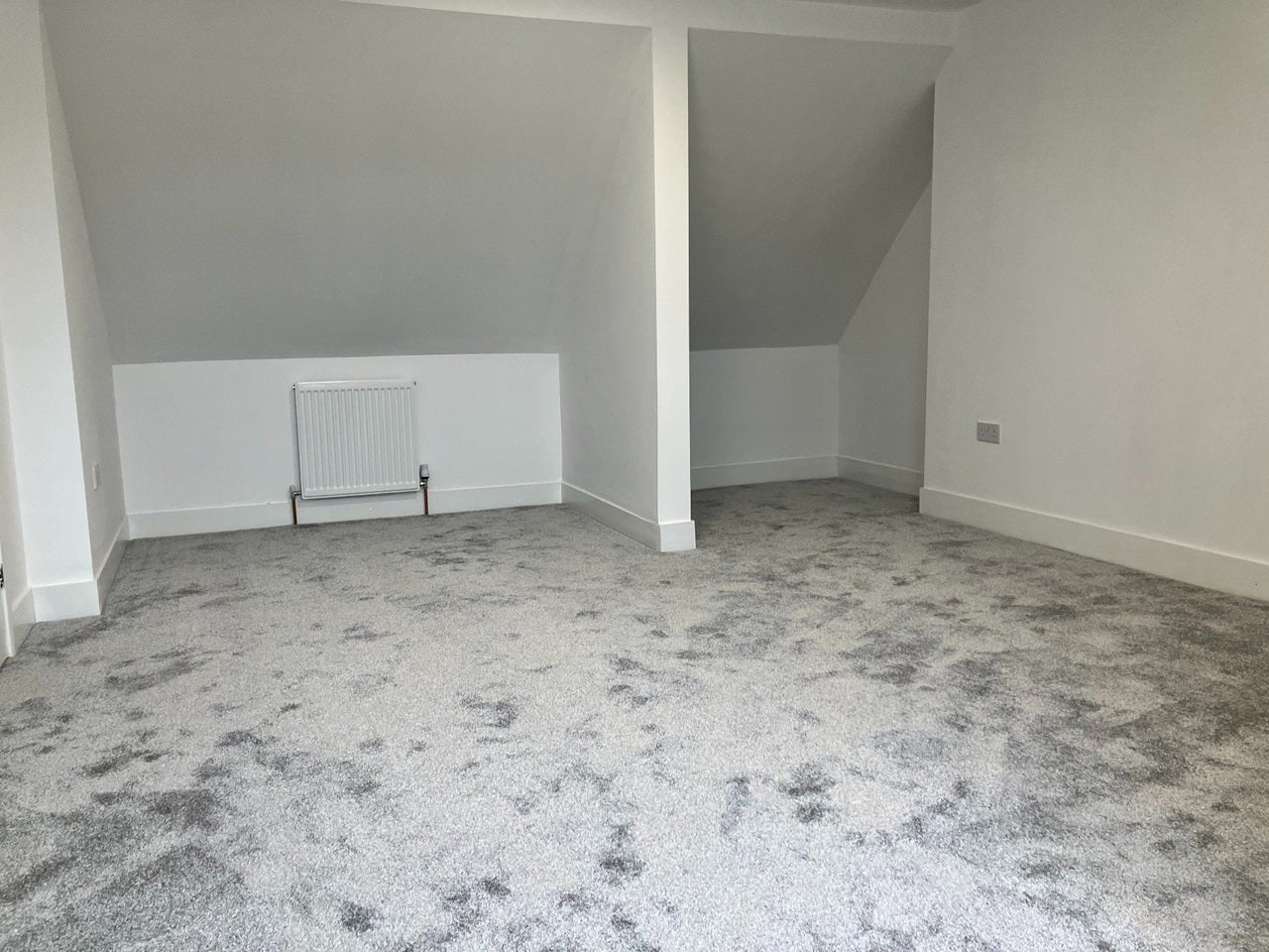 Flat Upper Elmers End Road in Greater London