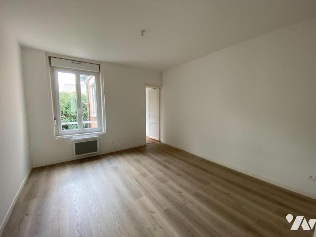 Flat Rue Croix Saint-Marc in Reims