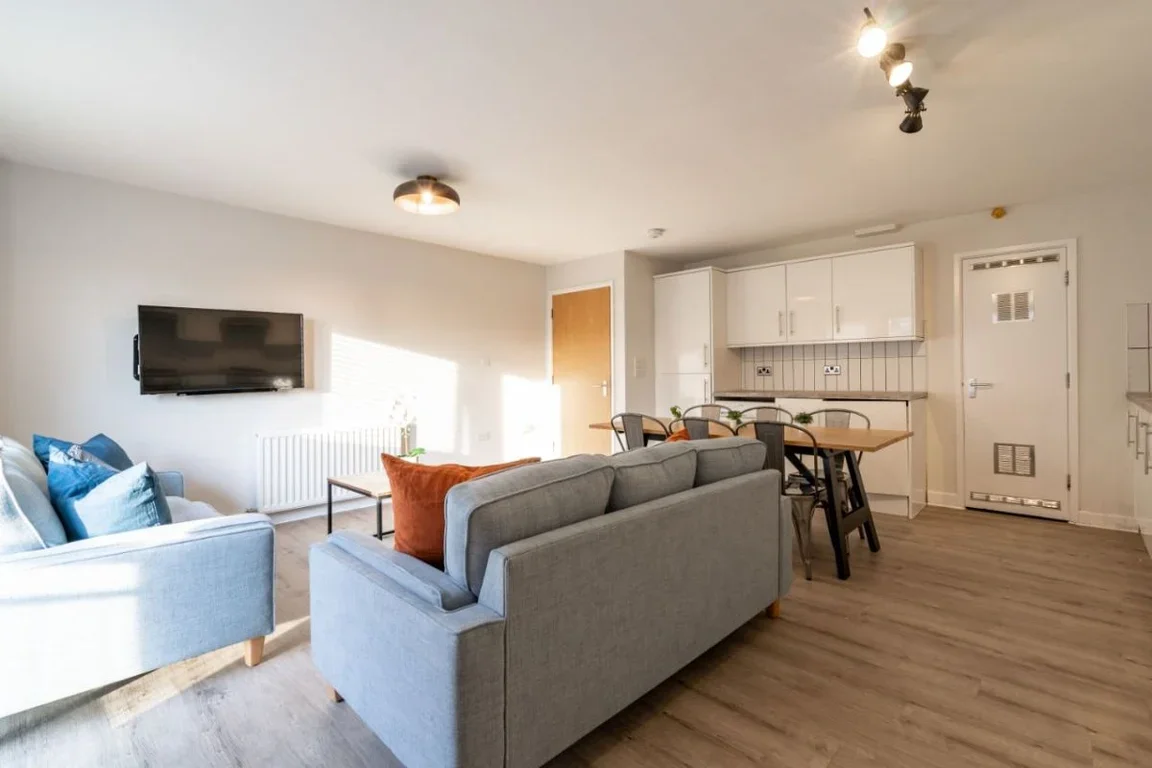 Flat Falconar Street in Newcastle upon Tyne
