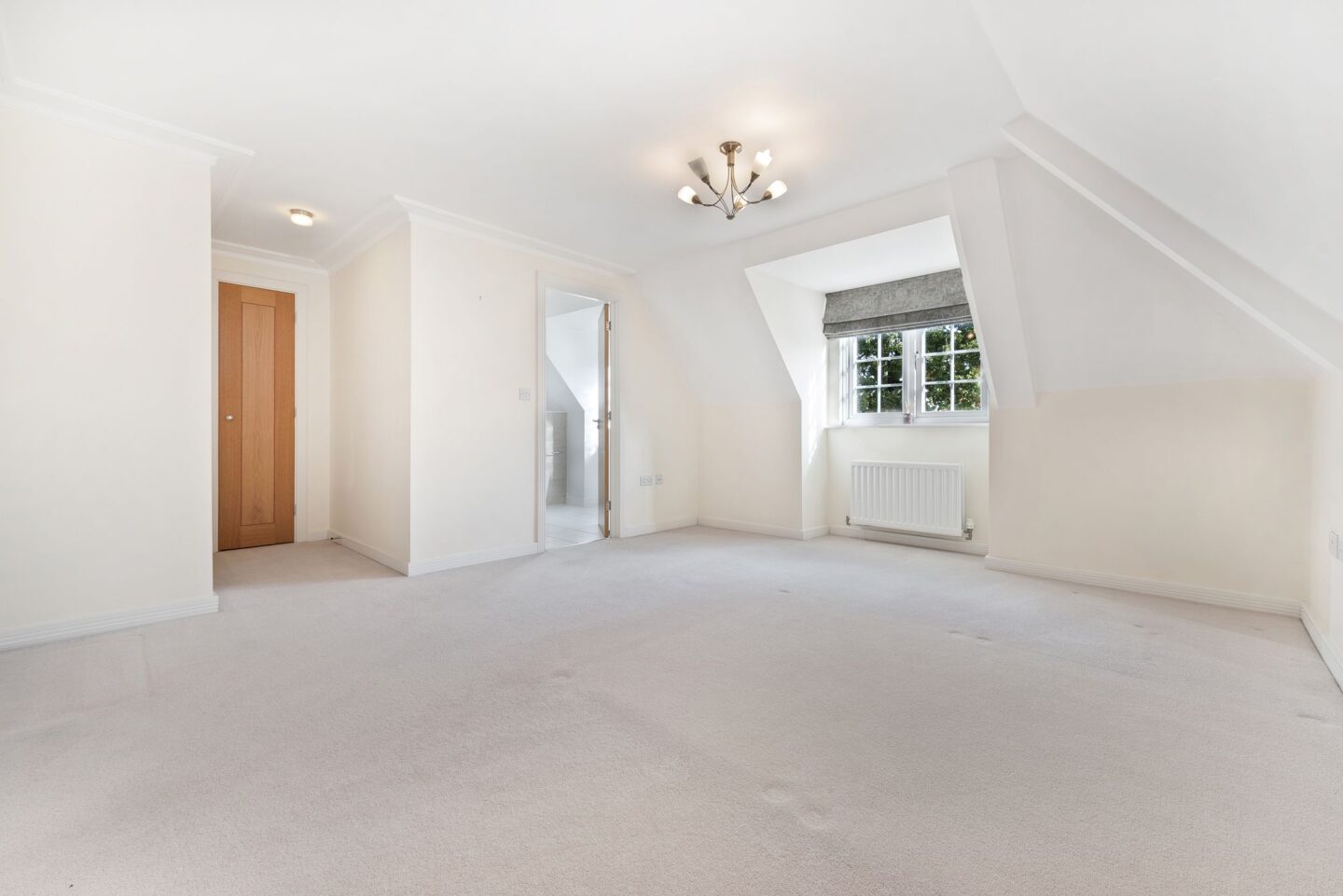 Flat St Georges Lane (Northern End) in Ascot