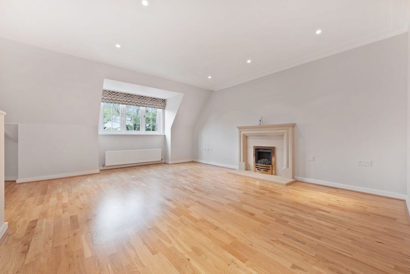 Flat St Georges Lane (Northern End) in Ascot