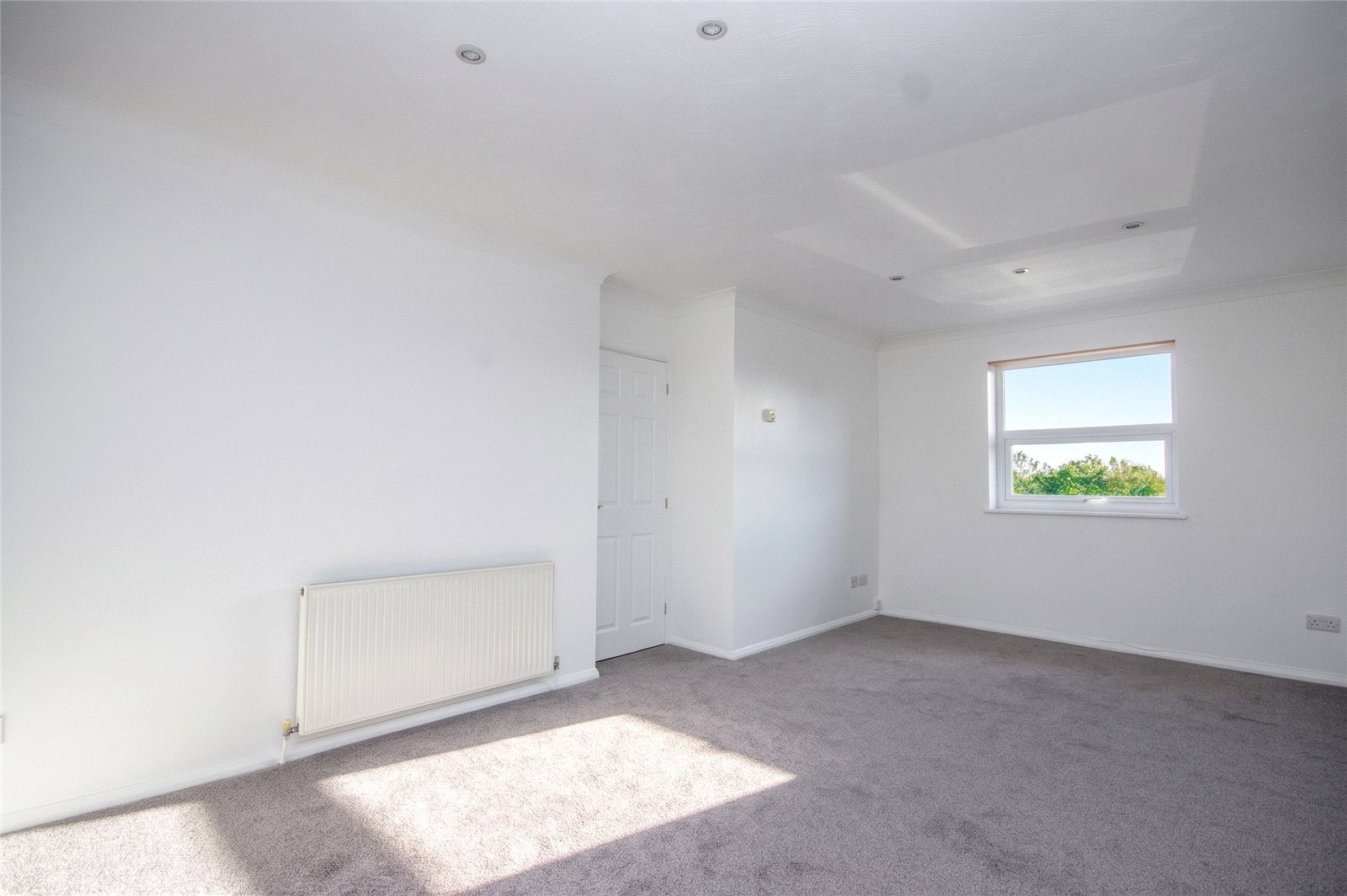 Flat Gallivan Close in Bristol