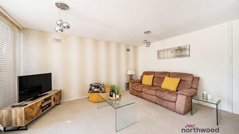Flat Thackley End in Oxford