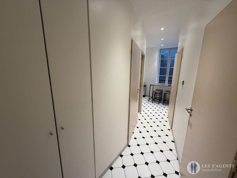 Appartement Rue Saint-Laurent à Grenoble