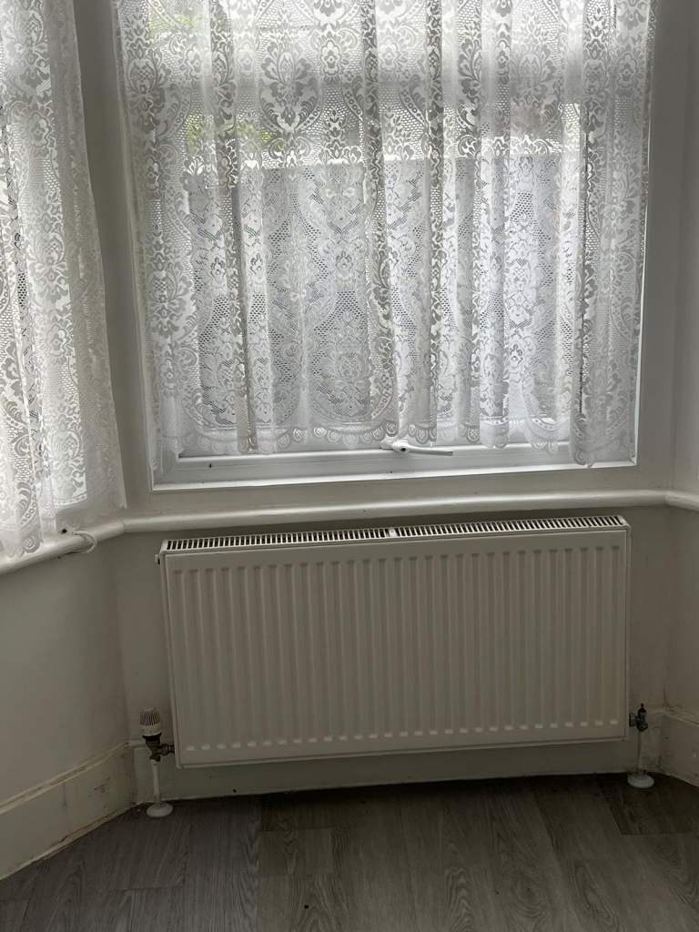 Flat Groom Park in Clacton-on-Sea